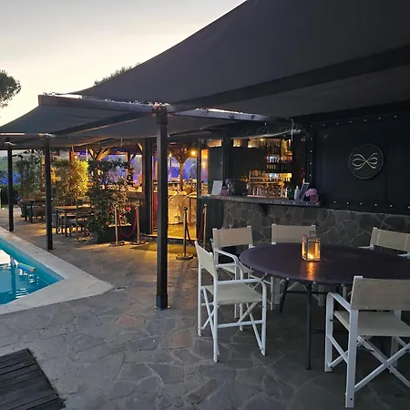 Almanuda - Naturist Village - Adults Only